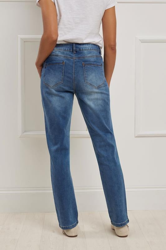 Evans M&Co Blue Mid Wash Straight Leg Jeans