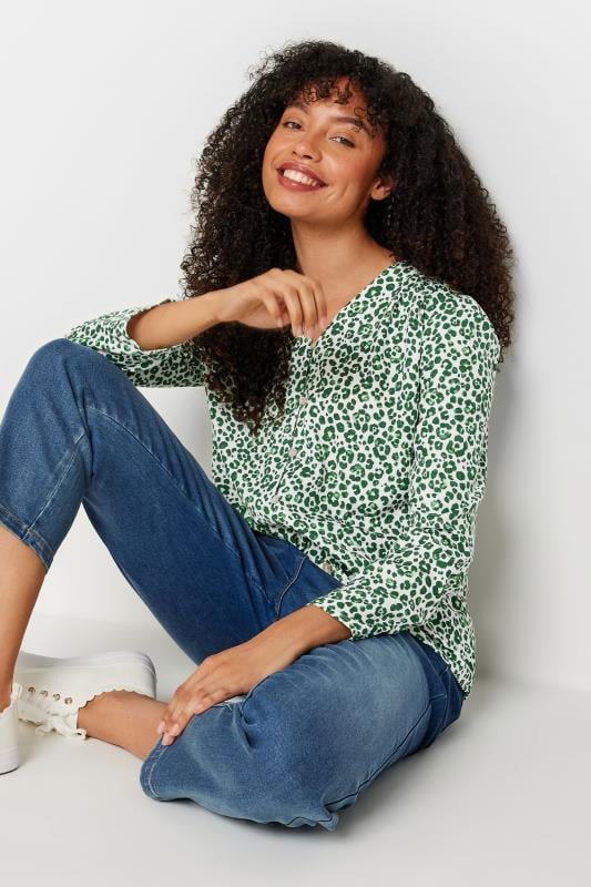 Evans M&Co Green Leopard Print Long Sleeve Blouse