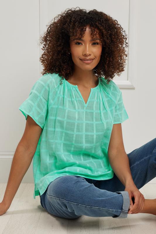 evans M&Co Green Notch Neck Dobby Blouse