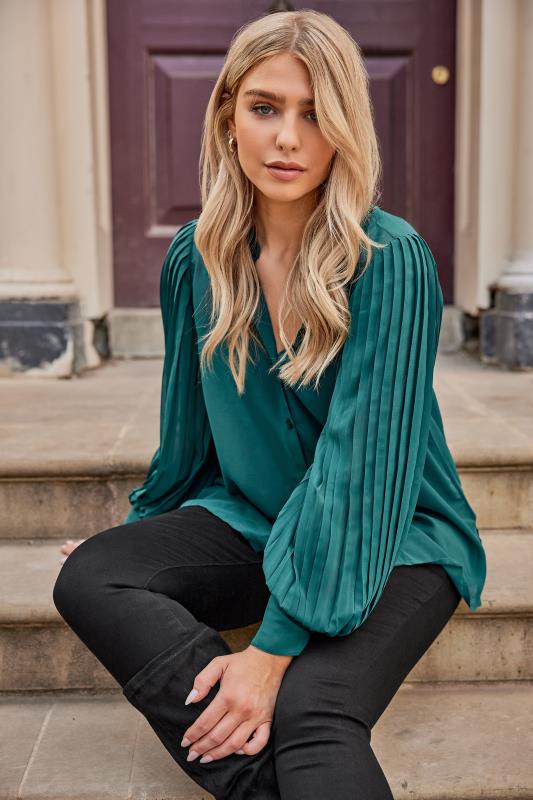 evans M&Co Green Pleat Sleeve Shirt