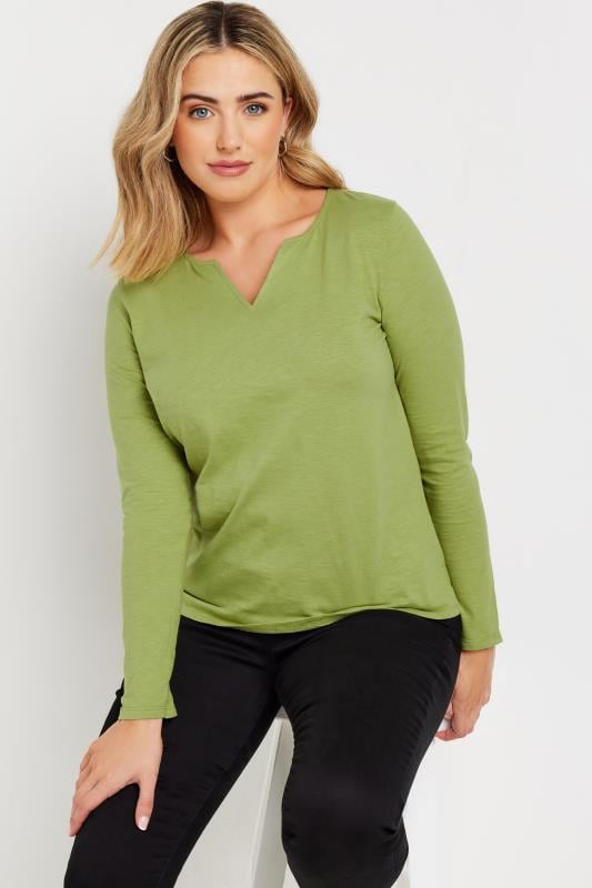 evans M&Co Light Green Cotton Notch Neck Top