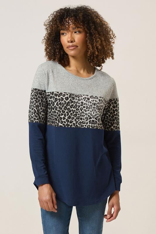 evans M&Co Navy & Grey Colourblock Leopard Print Top