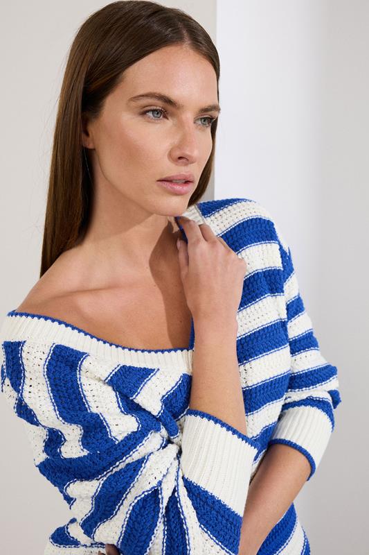 Evans STAR Blue Knitted Stripe V-Neckline Jumper