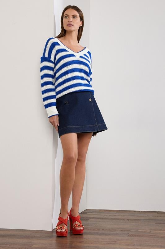 Evans STAR Blue Knitted Stripe V-Neckline Jumper