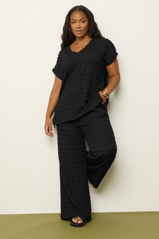 Evans YOURS Curve Black Bubble Textured T-Shirt