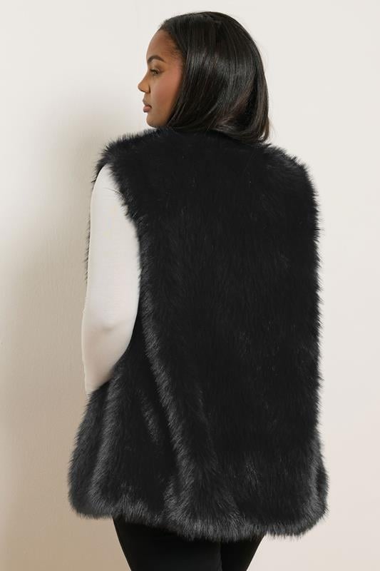 Evans YOURS Curve Black Faux Fur Gilet