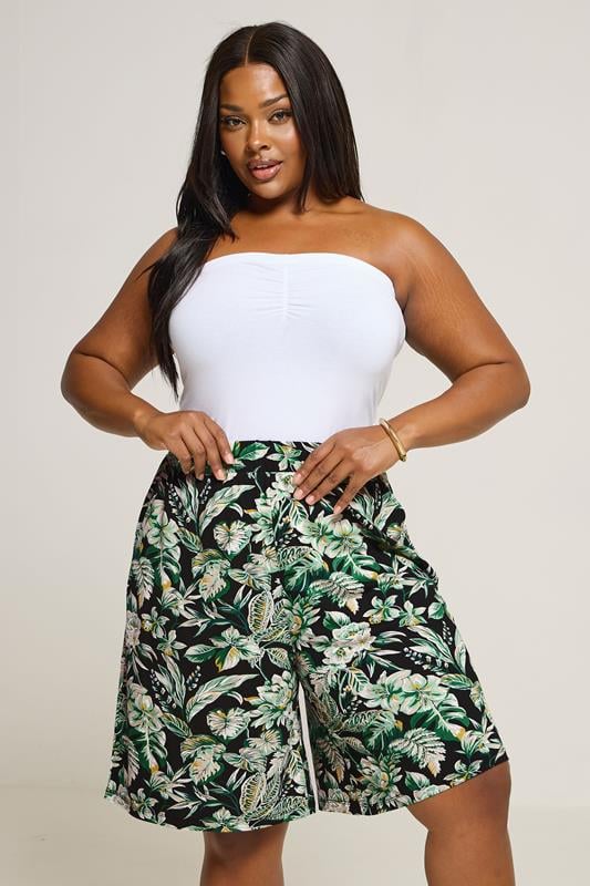 evans YOURS Curve Black & Green Leaf Jersey Shorts