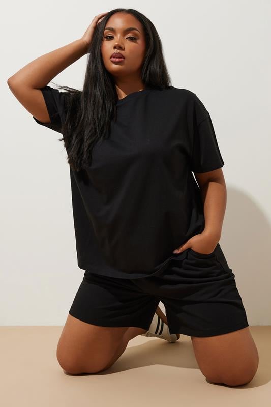 evans YOURS Curve Black Sweat T-Shirt & Shorts Set