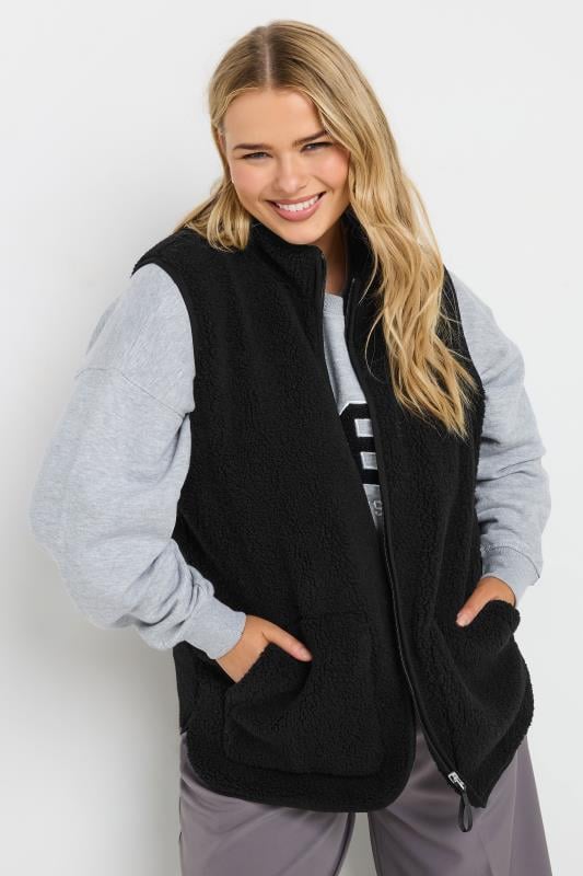 evans YOURS Curve Black Teddy Borg Gilet