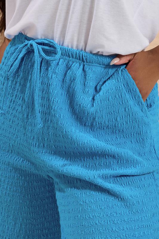 Evans YOURS Curve Blue Textured Cropped Trousers