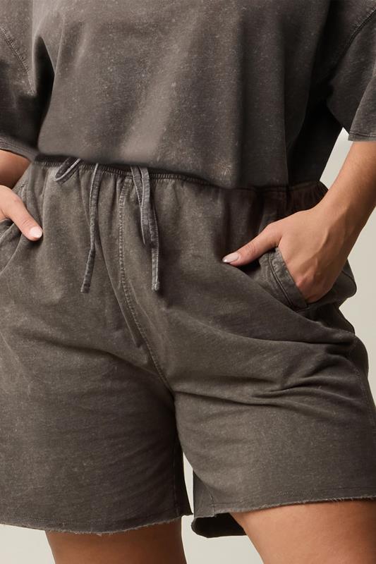 Evans YOURS Curve Brown Acid Wash Jogger Shorts