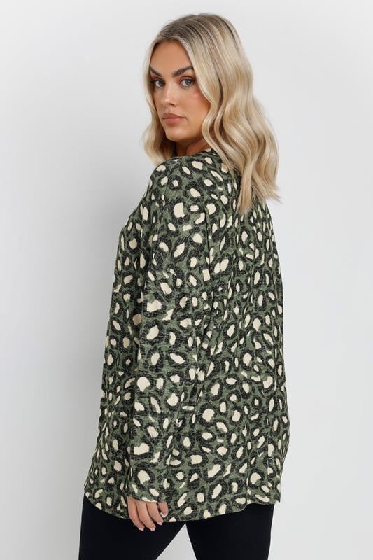 Evans YOURS Curve Green Leopard Print Jumper