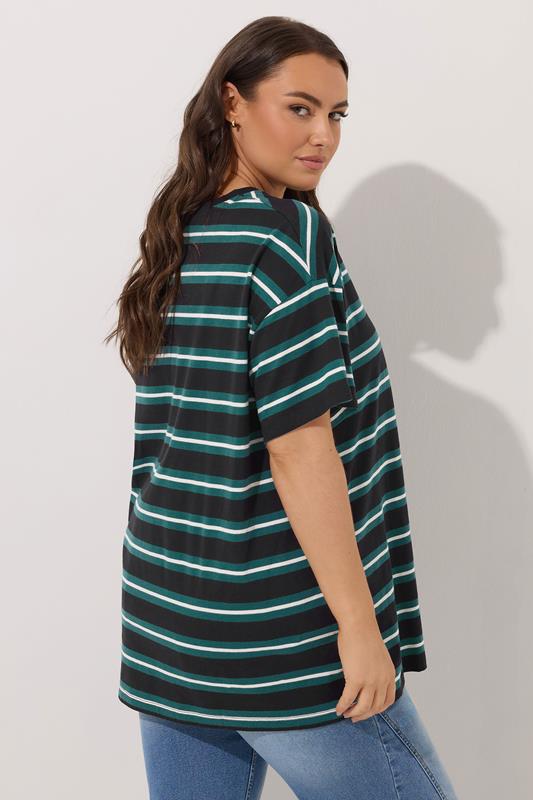 Evans YOURS Curve Green Stripe Teddy Print T-Shirt