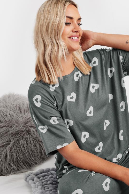 Evans YOURS Curve Grey Heart Print Pyjama Set