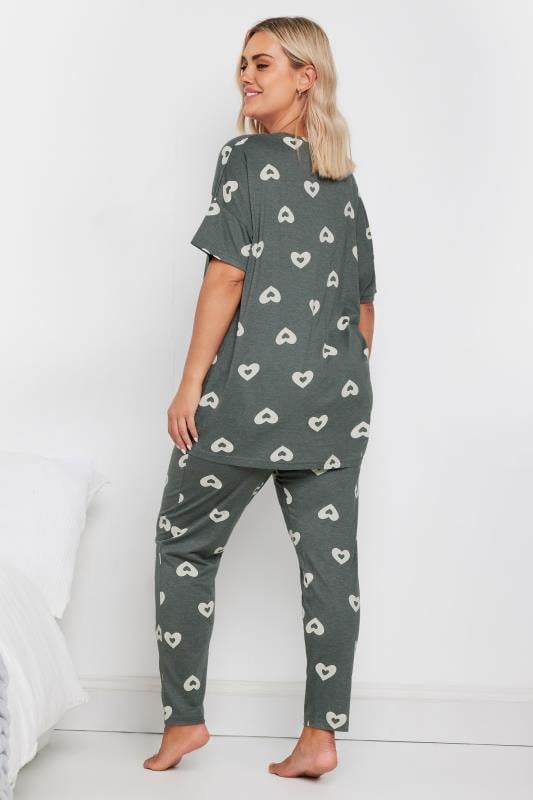 Evans YOURS Curve Grey Heart Print Pyjama Set