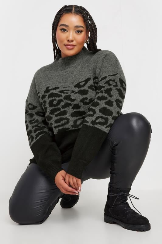 Evans YOURS Curve Grey Leopard Colourblock Jumper