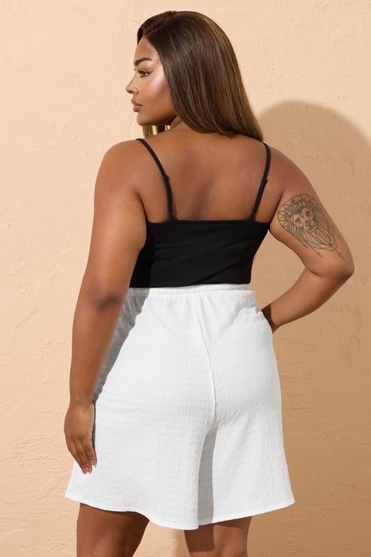 Evans YOURS Curve White Textured Shorts