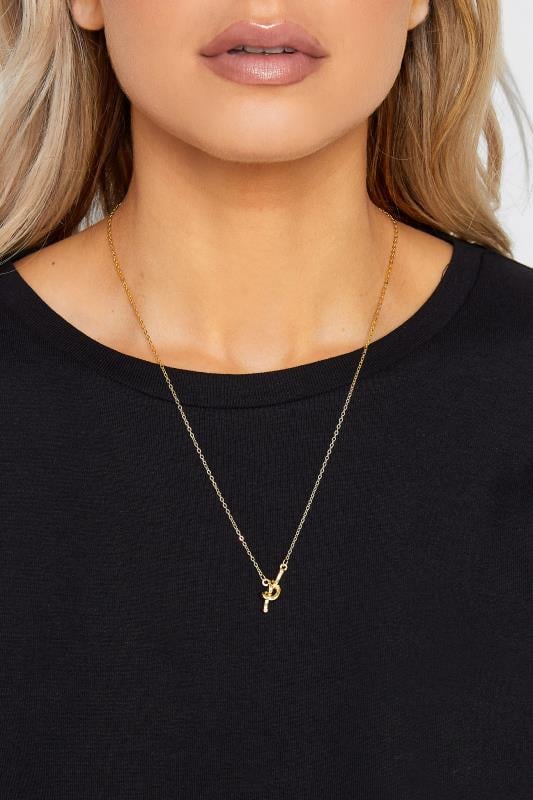 evans Yours Gold Tone Knotted Pendant Necklace