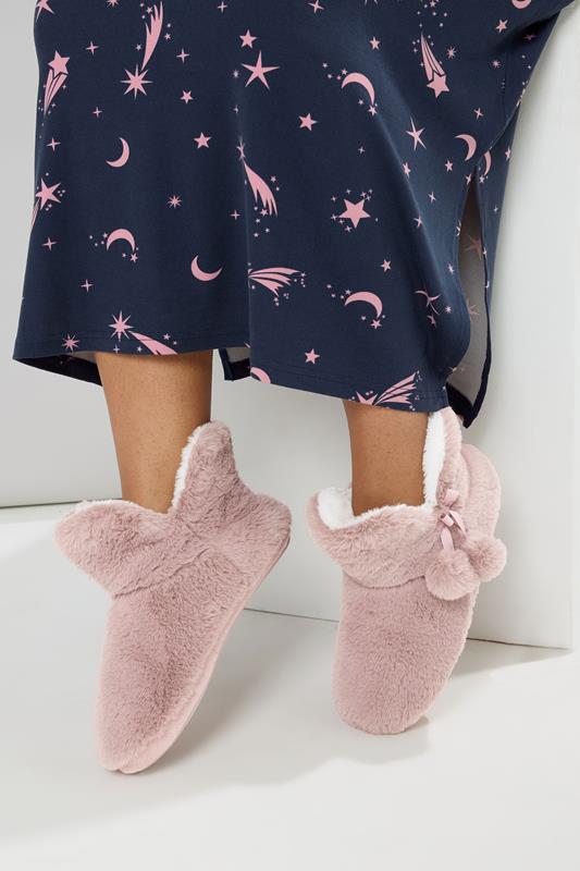 evans Yours Pink Pom Pom Faux Fur Boot Slippers