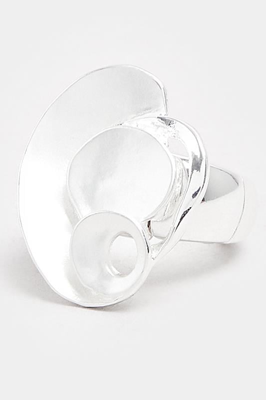 Evans Yours Silver Tone Swirl Stretch Ring