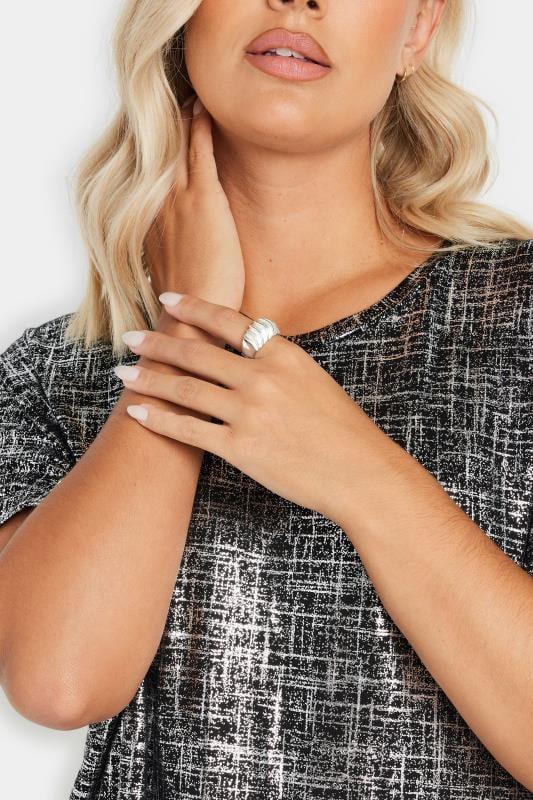 evans Yours Silver Tone Wave Stretch Ring