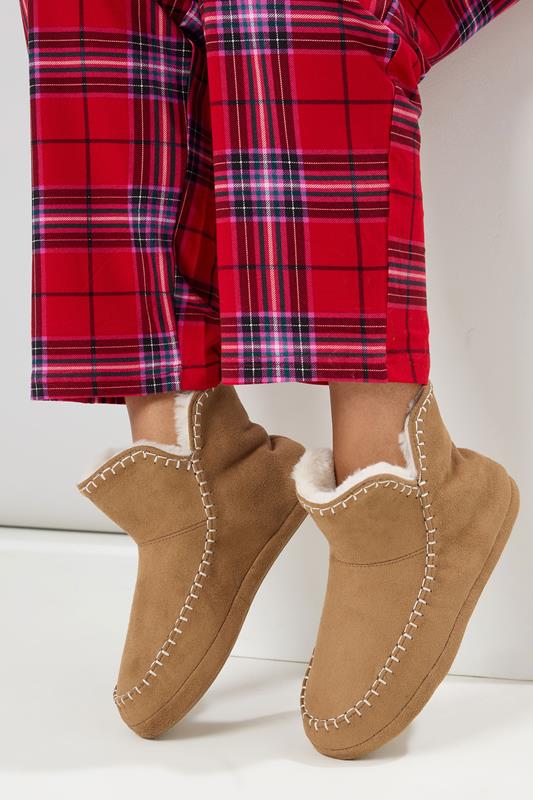 evans Yours Tan Brown Whipstitch Boot Slippers