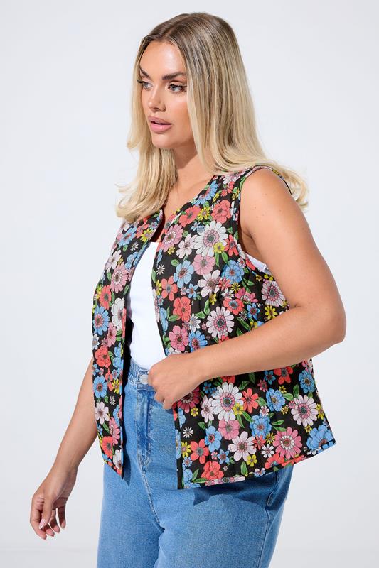 evans LIMITED COLLECTION Curve Black Floral Print Quilted Waistcoat