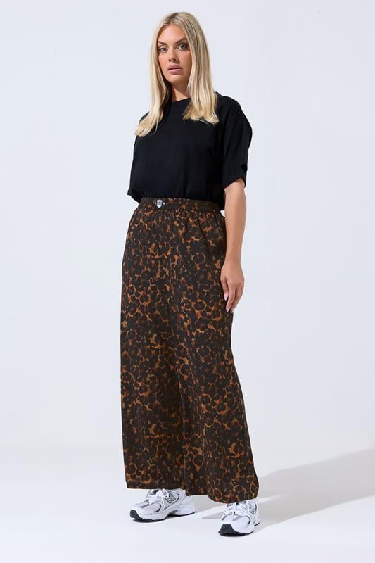 evans LIMITED COLLECTION Curve Brown Leopard Boxer Waist Trousers