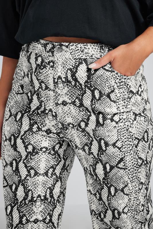 Evans LIMITED COLLECTION Curve Grey Snake Print Wide Leg Jeans