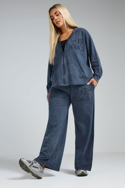 evans LIMITED COLLECTION Curve Navy Blue '22' Acid Wash Joggers