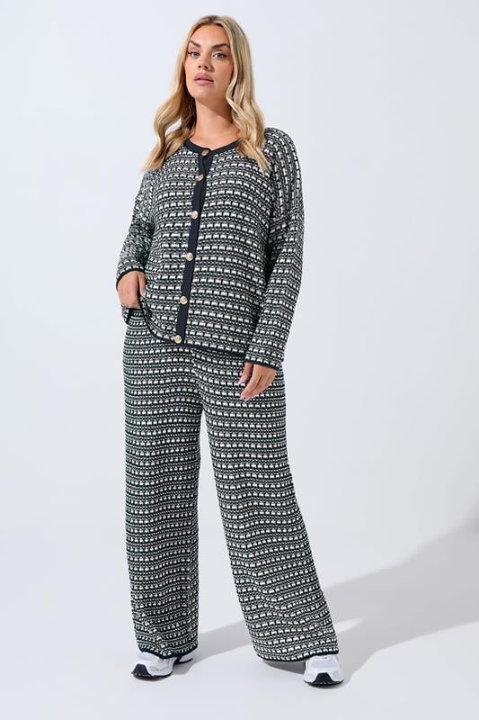 Evans LIMITED COLLECTION Curve Navy Blue Boucle Cardigan