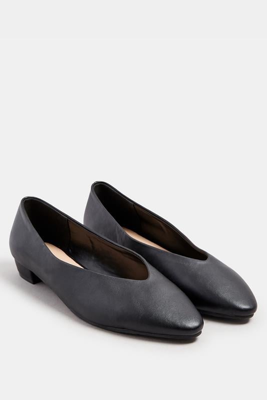Evans LTS Black Pointed Court Block Heel In Standard Fit