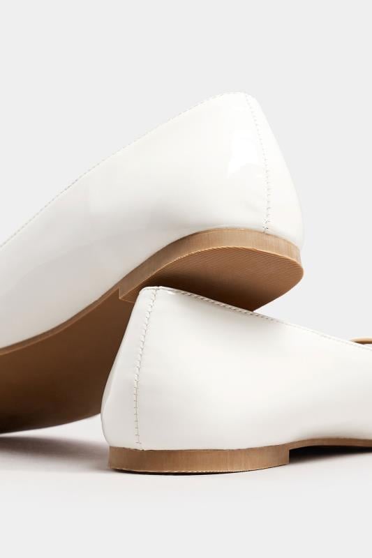 Evans LTS Ivory White Pointed Buckle Flats In Standard Fit