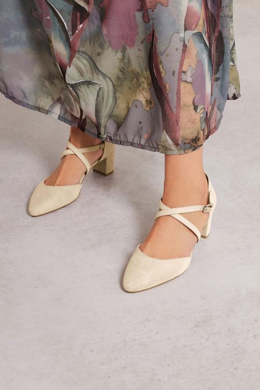 evans LTS Natural Brown Cross Strap Mary Jane Block Heel In Standard Fit