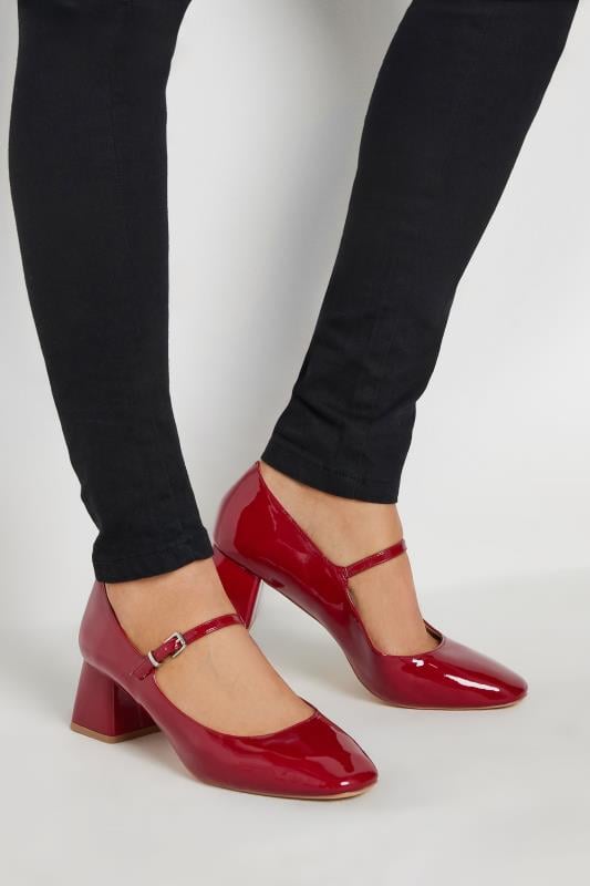 evans LTS Red Patent Mary Jane Heels In Standard Fit
