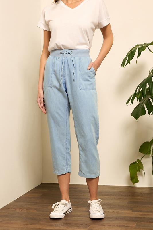 Evans M&Co Blue Light Wash Drawstring Cropped Trousers