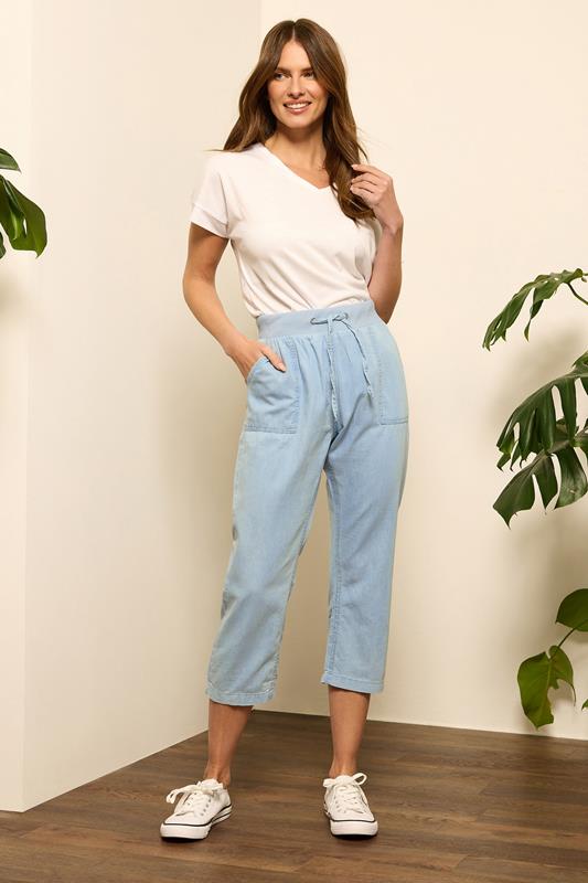 Evans M&Co Blue Light Wash Drawstring Cropped Trousers