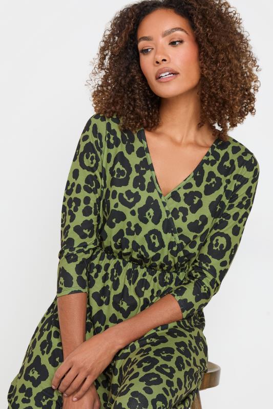 Evans M&Co Green Animal Print 3/4 Sleeve Jersey Dress