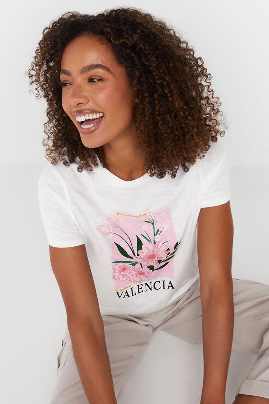Evans M&Co White Cotton 'Valencia' Floral Print Graphic T-Shirt