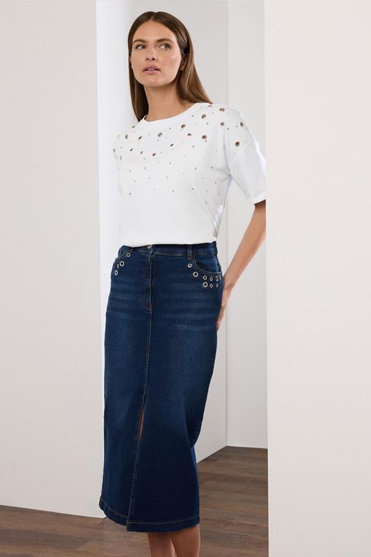 Evans STAR White Eyelet Detail Short Sleeve T-Shirt
