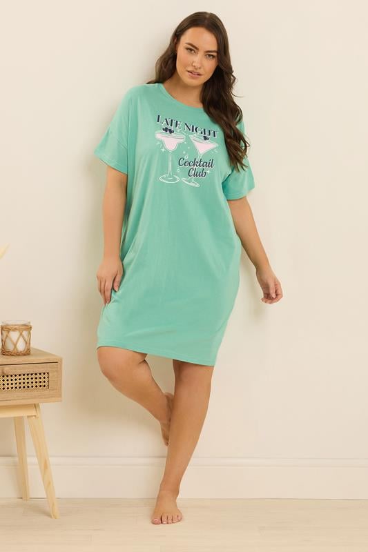 Evans YOURS 2 PACK Curve Green Cocktail Print Sleep Tee Nightdresses