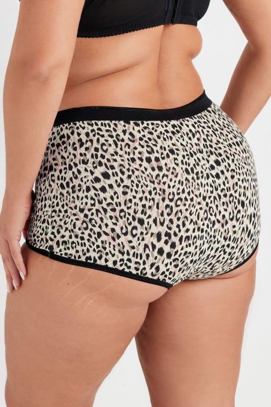 Evans YOURS 5 PACK Curve Natural Brown Animal Print Shorts