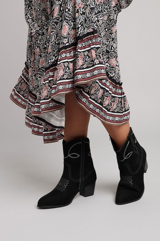 Evans Yours Black Faux Suede Contrast Stitch Western Heel Ankle Boots In Extra Wide EEE Fit