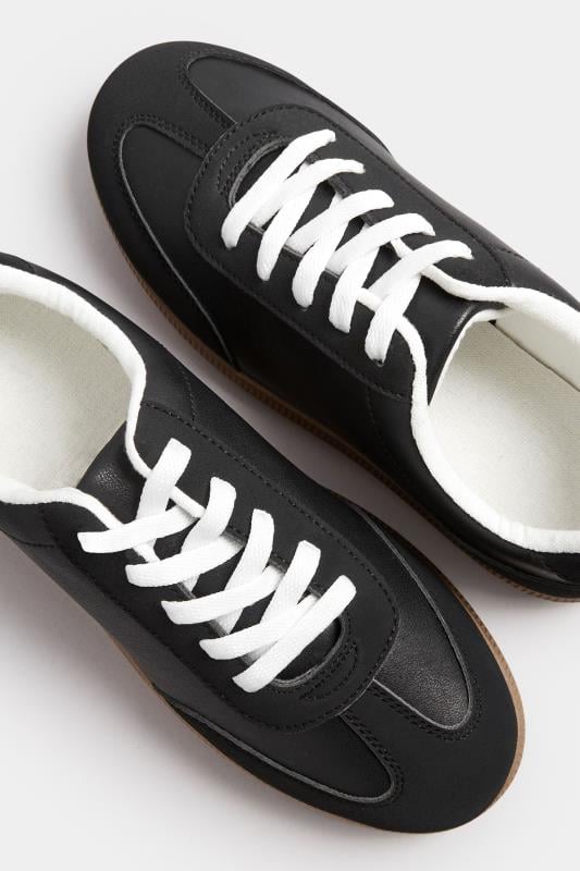 Evans Yours Black Retro Gum Sole Trainers In Extra Wide EEE Fit