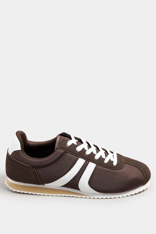 Evans Yours Brown Side Stripe Trainers In Extra Wide EEE Fit
