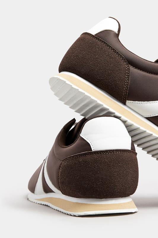 Evans Yours Brown Side Stripe Trainers In Extra Wide EEE Fit
