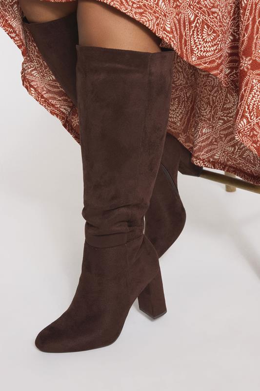evans Yours Chocolate Brown Faux Suede Heeled Knee High Boot In Extra Wide EEE Fit