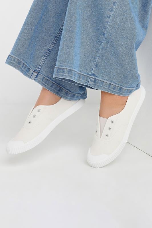 evans Yours Cream Canvas Slip On Trainers In Wide E Fit