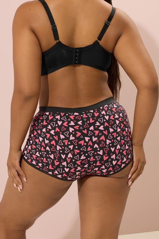 Evans YOURS Curve 5 PACK Black & Pink Heart Print Shorts