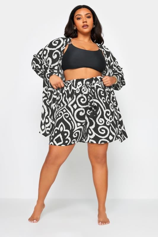 Evans YOURS Curve Black Abstract Print Crinkle Tassel Shorts